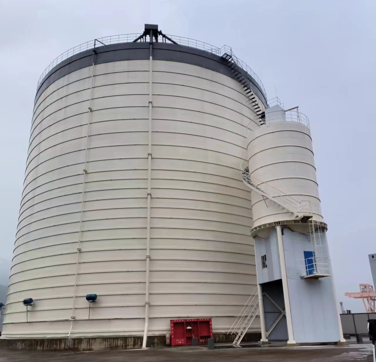 定安10万吨水泥钢板库